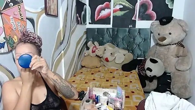 manzanahot9 online show from January 9, 10:29 am