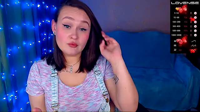 Snapshot of Cutie-Melanie chatting on January 25, 7:07 pm Cutie-Melanie online show from January 25, 7:07 pm