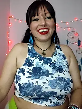 Snapshot of kristal_ktl chatting on June 27, 1:10 am kristal ktl online show from June 27, 1:10 am