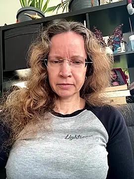 AnnikaRose online show from March 2, 7:37 am