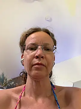 Snapshot of AnnikaRose chatting on July 18, 4:49 am AnnikaRose online show from July 18, 4:49 am