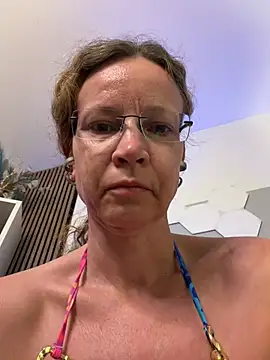Snapshot of AnnikaRose chatting on July 19, 2:59 am AnnikaRose online show from July 19, 2:59 am