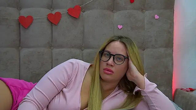 MariaNeumann online show from February 16, 4:09 am