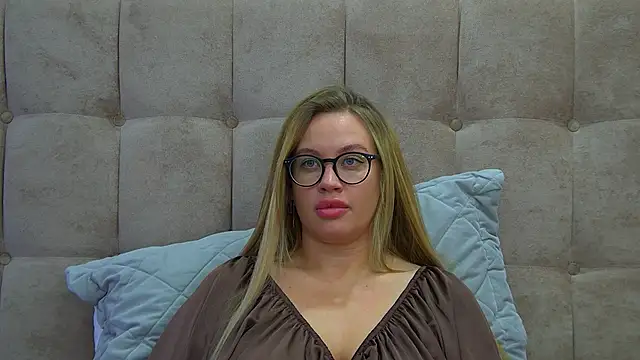 MariaNeumann online show from February 18, 9:32 am