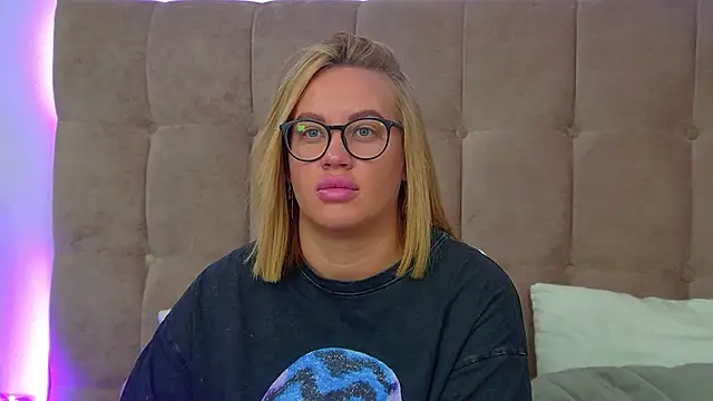 MariaNeumann online show from November 19, 6:24 am