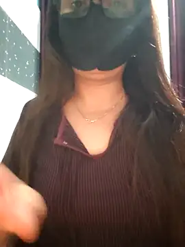 Aishwaryaa 69 online show from March 9, 4:11 pm