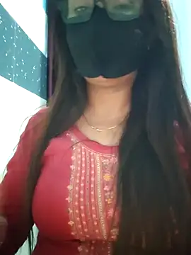 Aishwaryaa 69 online show from March 12, 3:07 pm