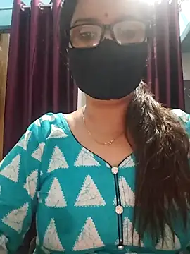 Aishwaryaa 69 online show from October 1, 10:10 am