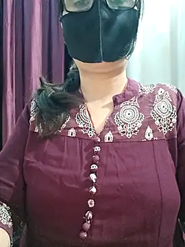 Aishwaryaa 69 online show from February 17, 10:12 am