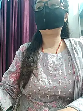 Aishwaryaa 69 online show from March 1, 8:16 am