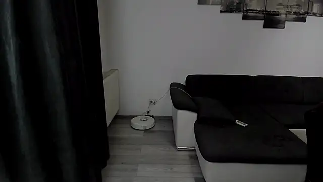 Snapshot of Richarddarell1 chatting on September 27, 4:39 am Richarddarell1 online show from September 27, 4:39 am