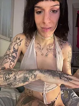 giuli zerozero online show from March 5, 12:23 pm