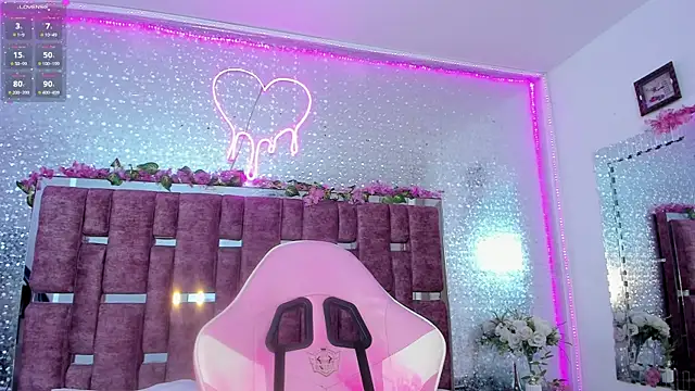 Leiaa  online show from January 7, 3:03 am