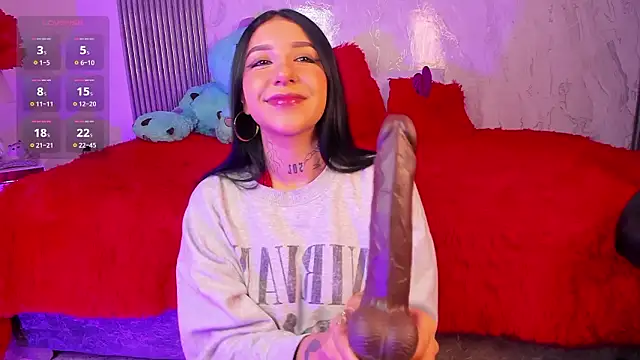 Leiaa  online show from February 14, 5:48 am