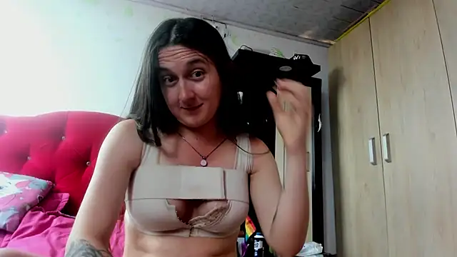 Snapshot of Sweet-Suck69 chatting on September 14, 9:36 pm Sweet-Suck69 online show from September 14, 9:36 pm