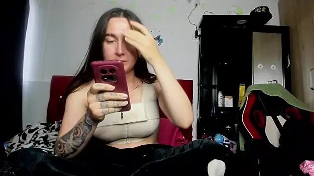 Snapshot of Sweet-Suck69 chatting on September 23, 10:24 pm Sweet-Suck69 online show from September 23, 10:24 pm