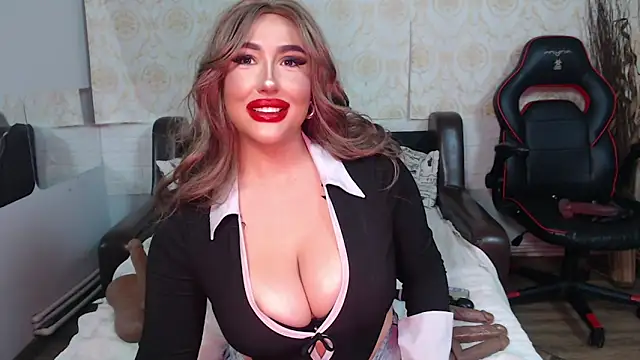 Snapshot of Alice_here chatting on June 2, 7:16 pm Alice here online show from June 2, 7:16 pm