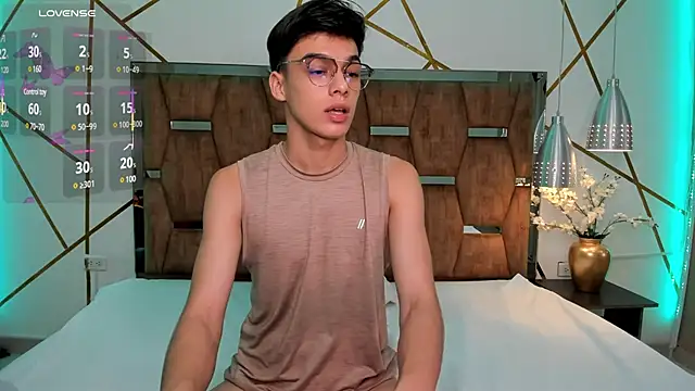 Gerony  online show from February 5, 8:00 am