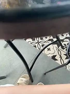 Snapshot of Lami_Mi chatting on March 9, 5:44 am Lami Mi online show from March 9, 5:44 am