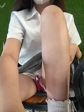 Snapshot of Lami_Mi chatting on March 23, 6:50 am Lami Mi online show from March 23, 6:50 am