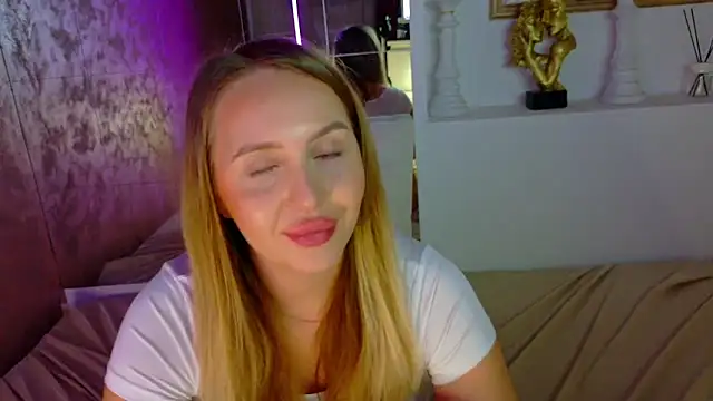 lexy a online show from December 17, 5:35 am