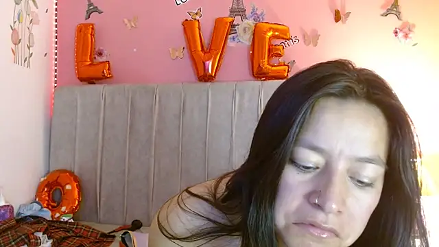 monickhot303av online show from February 28, 9:47 am