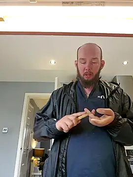 Chubbydan online show from October 6, 10:45 am