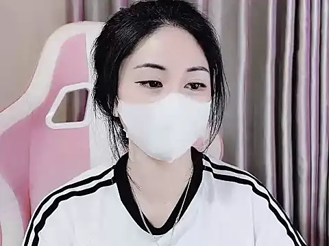  Lygn   online show from February 24, 8:25 pm