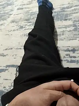 ssikerek23 online show from November 26, 1:39 am