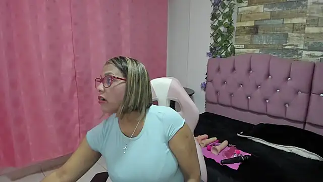 elizabeth mature23 online show from January 7, 1:14 pm