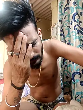 Snapshot of saggy1218 chatting on January 17, 9:58 am saggy1218 online show from January 17, 9:58 am