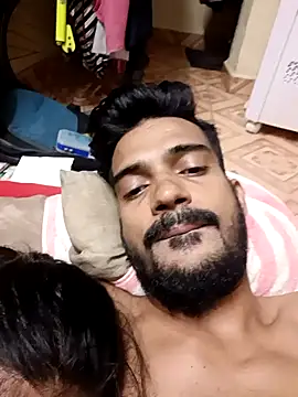 Snapshot of saggy1218 chatting on January 17, 10:13 pm saggy1218 online show from January 17, 10:13 pm