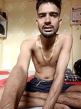 Snapshot of saggy1218 chatting on February 4, 8:31 am saggy1218 online show from February 4, 8:31 am