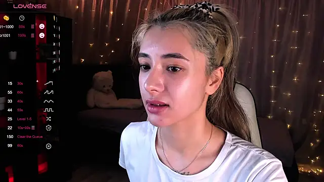 Snapshot of DarlaLike chatting on February 12, 5:15 am DarlaLike online show from February 12, 5:15 am