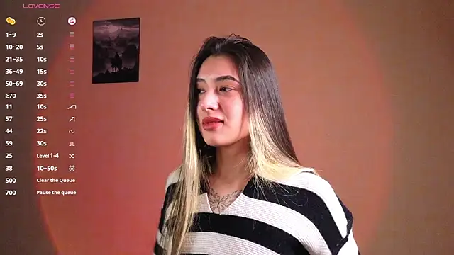 Snapshot of DarlaLike chatting on February 19, 3:24 am DarlaLike online show from February 19, 3:24 am