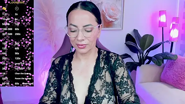 veronika naughty online show from January 17, 2:55 pm