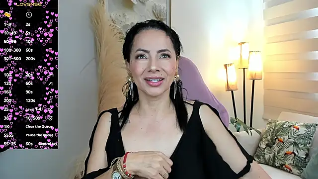 veronika naughty online show from March 17, 2:31 pm