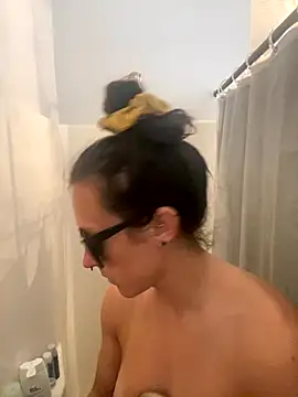 Snapshot of mrs__unknown chatting on September 26, 10:58 pm mrs unknown online show from September 26, 10:58 pm