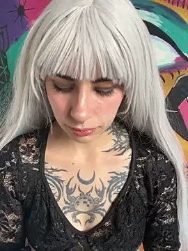 Snapshot of _Artemisa_X chatting on May 1, 9:19 pm Artemisa X online show from May 1, 9:19 pm