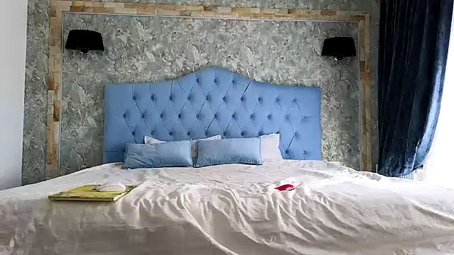 Blanca1 online show from September 26, 8:40 am