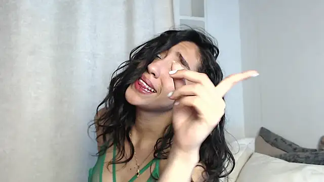 madisex s online show from January 25, 9:36 am