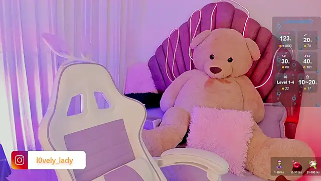 Snapshot of Lovely_celestte chatting on February 5, 1:47 am Lovely celestte online show from February 5, 1:47 am