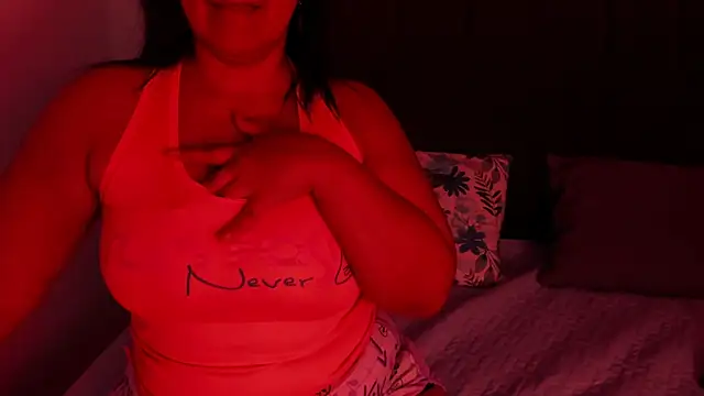 Snapshot of Sammy_Castlevill chatting on January 17, 3:22 pm Sammy Castlevill online show from January 17, 3:22 pm