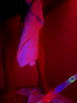 kandyloves online show from December 15, 7:34 am