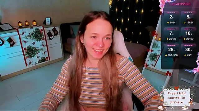Snapshot of SherillBrill chatting on December 24, 7:49 am SherillBrill online show from December 24, 7:49 am
