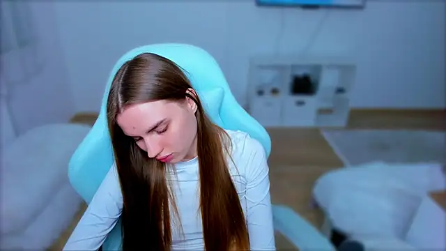 StellaLawless online show from March 17, 10:49 pm