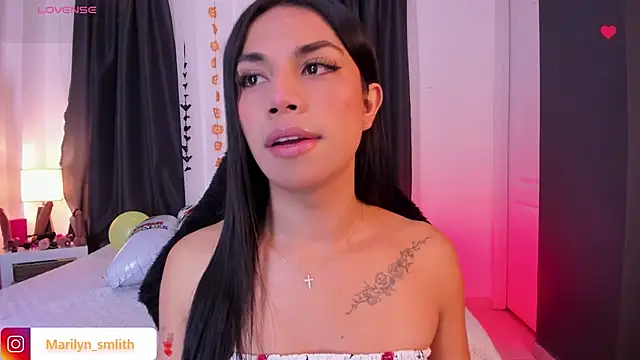 MarilynSmIith online show from October 7, 12:02 pm