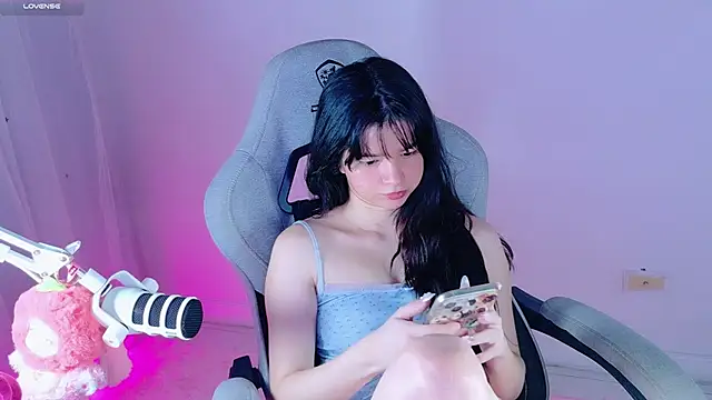 Snapshot of stephybrown chatting on July 1, 8:08 pm stephybrown online show from July 1, 8:08 pm