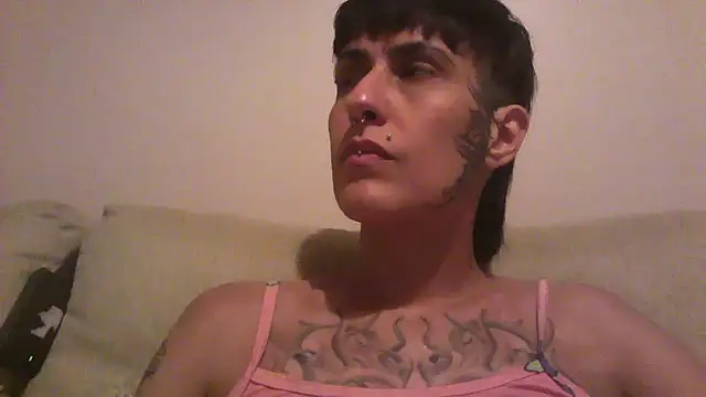 Snapshot of nickfxx chatting on February 15, 4:42 am nickfxx online show from February 15, 4:42 am