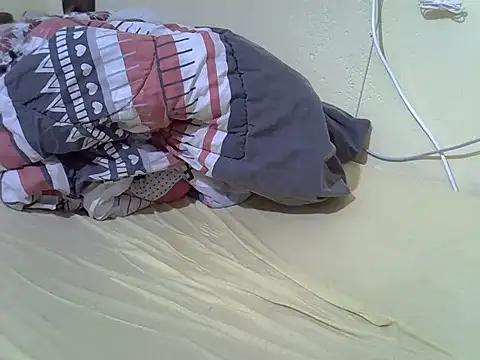 vilah online show from November 24, 7:19 am